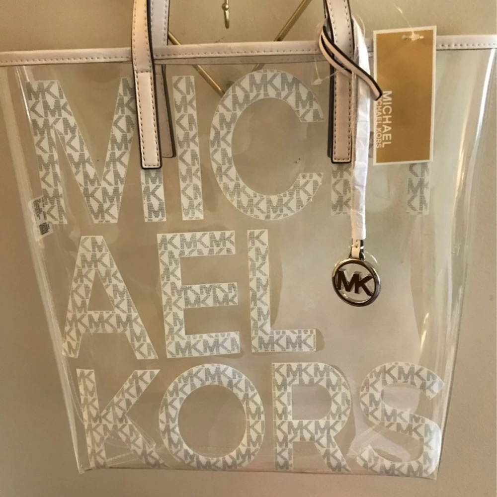 Michael Kors Tote SOLD